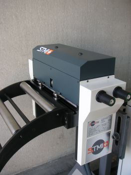 Alimentador electrónico de rodillos para prensas STMI AEM Series