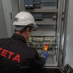 Mantenimiento de instalaciones eléctricas :: Montajes Eléctricos ZETA, S.L.